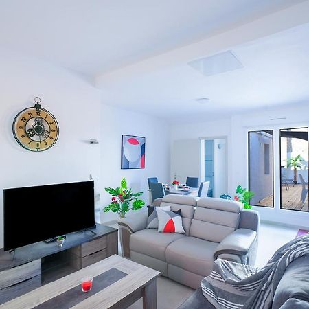 Superbe Appartement A 2 Pas Des Halles, Climatise, Terrasse, Garage Narbonne Exterior foto